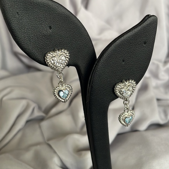 STUNNING Judith Ripka 925 SS Double Heart Blue Topaz/CZ Diamonique Earrings - Picture 3 of 11